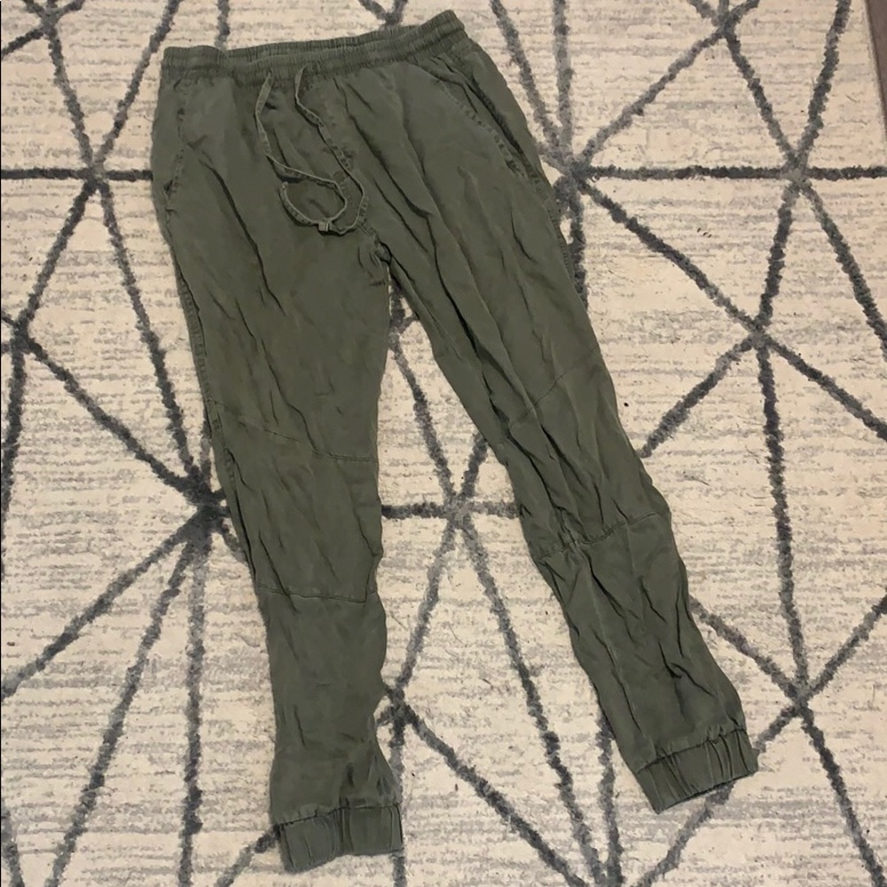 Army green jogger